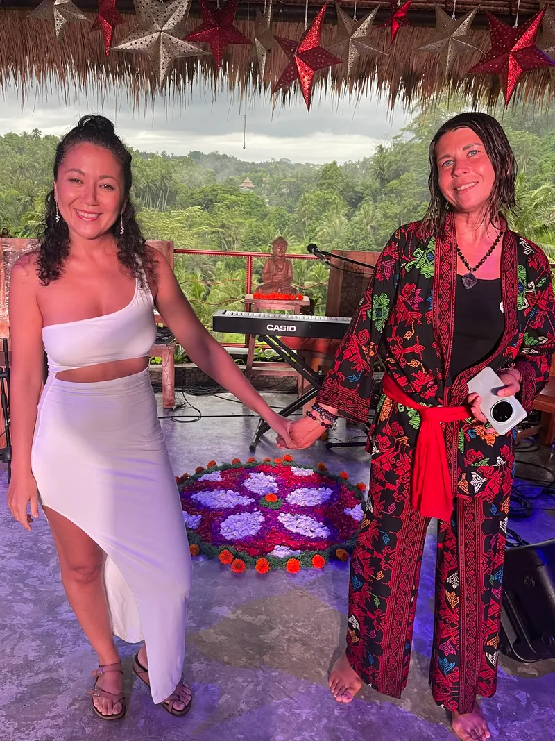 Two guests at a ceremony in the yoga shala